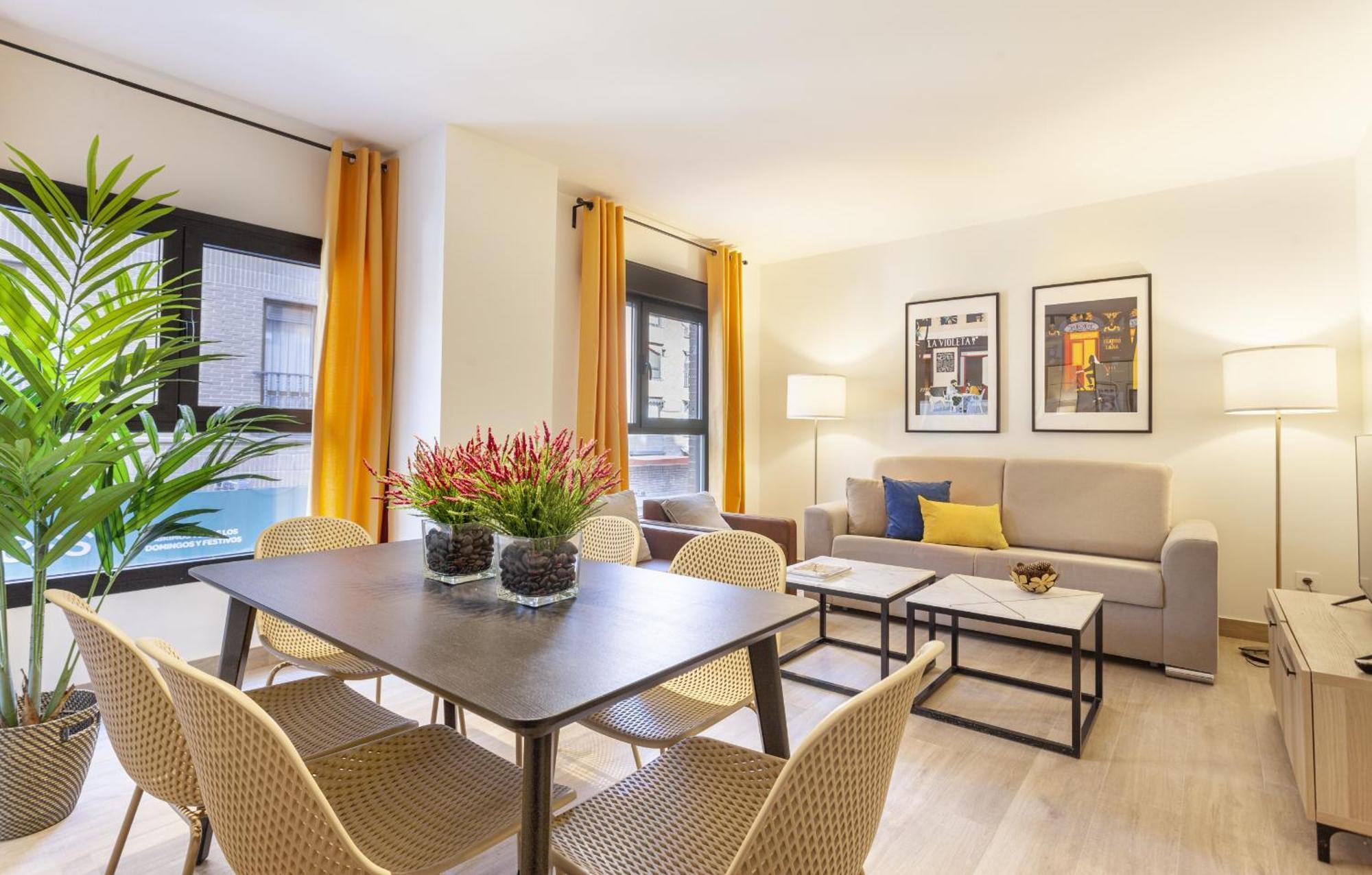 Antonio Lopez En Madrid Apartment Bagian luar foto