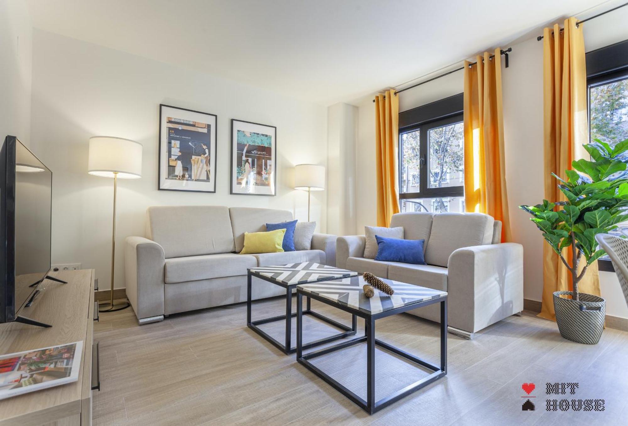 Antonio Lopez En Madrid Apartment Bagian luar foto